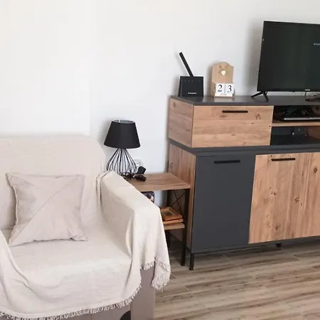 Casa de hóspedes пансионът на роуз вълшебната ми кръстница Chernomorets